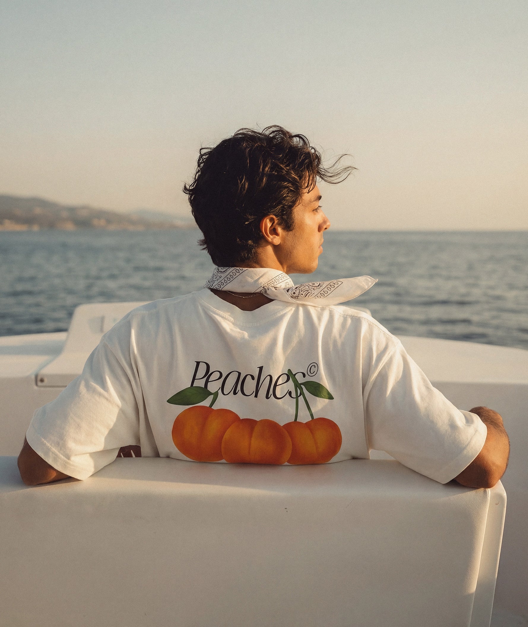 SNBO™ Boxy White - Peaches